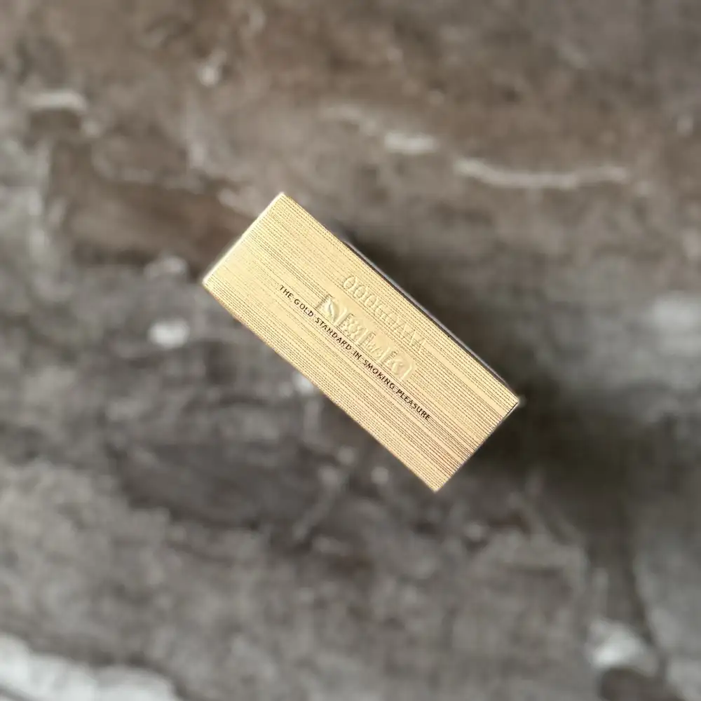 Benson & Hedge Blue Gold (London Based) - Damaged